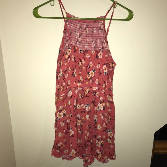 American Eagle Romper - Picture 2 of 4
